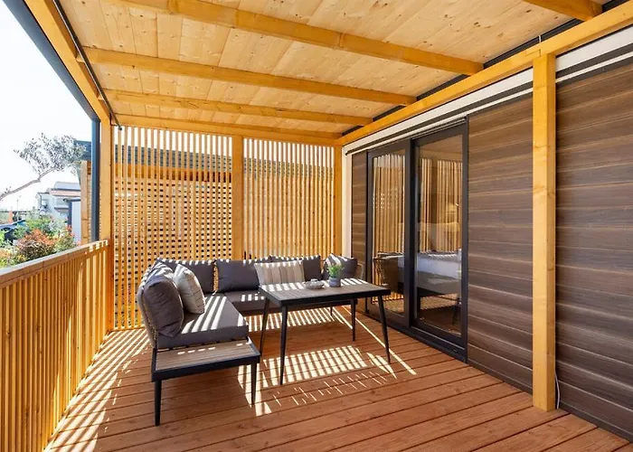 Batana Mobile Camping